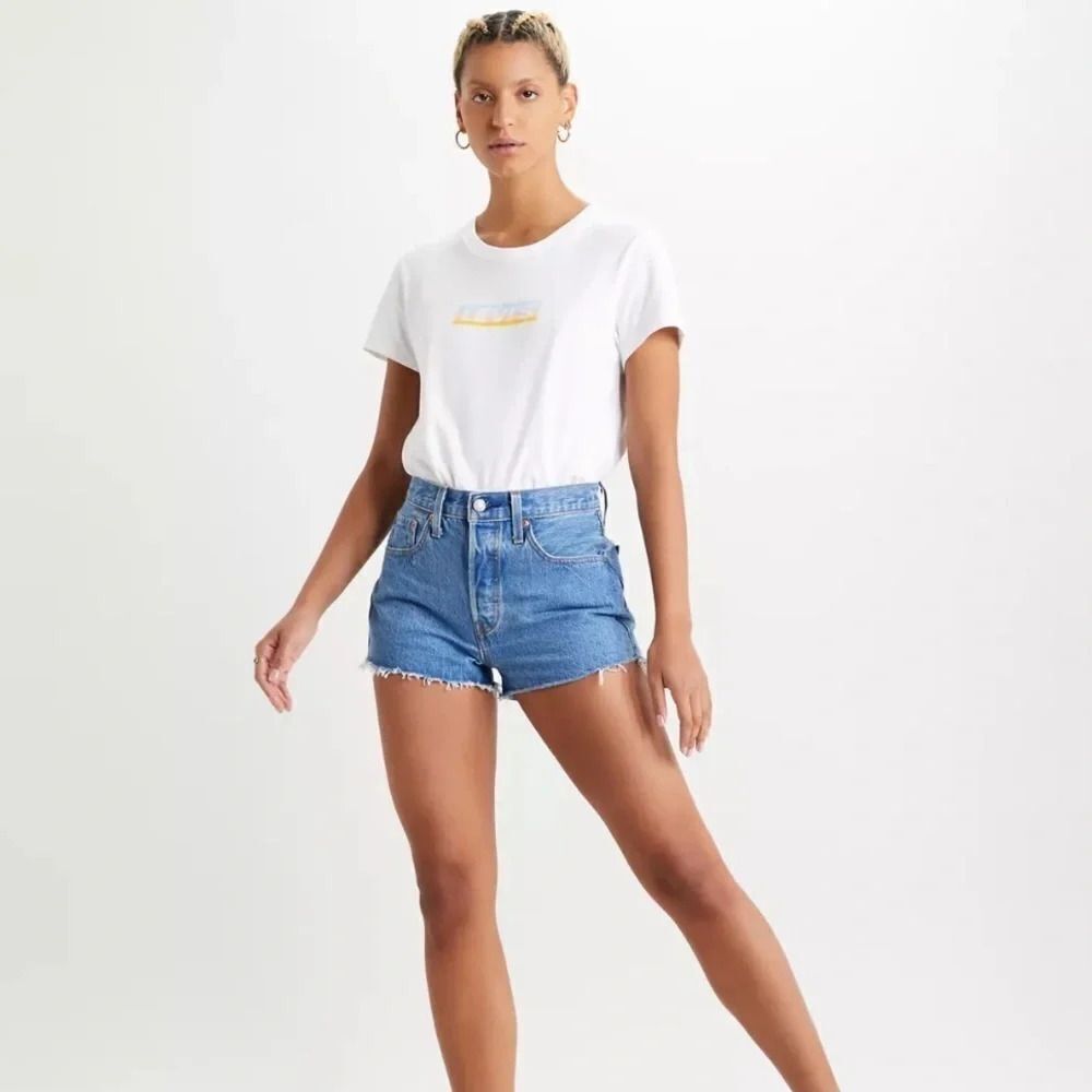 Levi’s 501® ORIGINAL WOMEN'S SHORTS 28 / 6 has special red tag - Picture 7 of 11